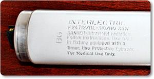 F24T12/BL-310/HO 35w Medical Lamp by Interlectric